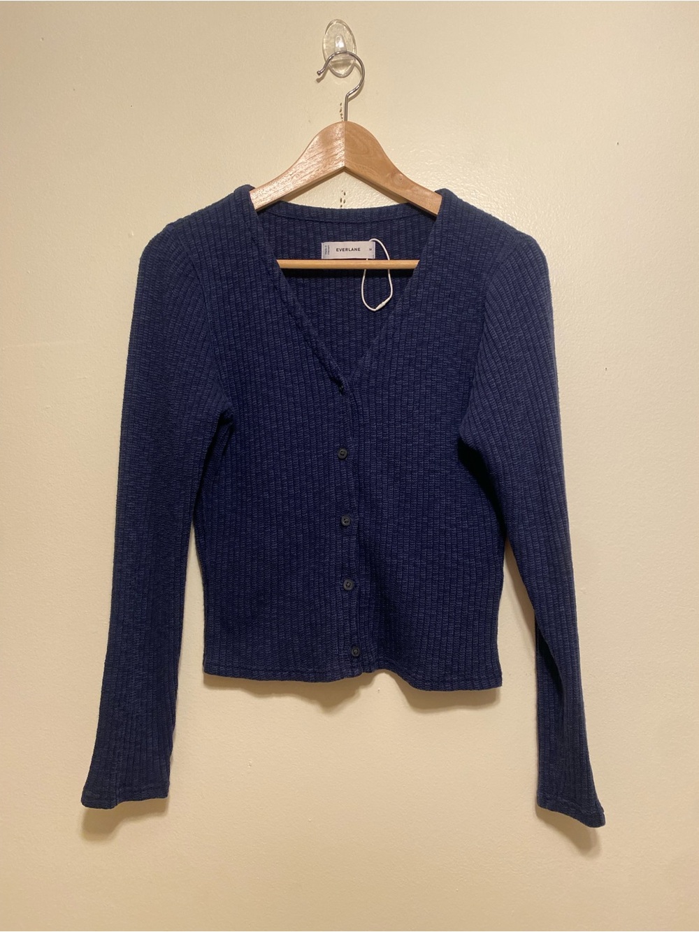 Everlane organic cotton blend Navy Ribbed V-Neck Button-Up Cardigan. Size M